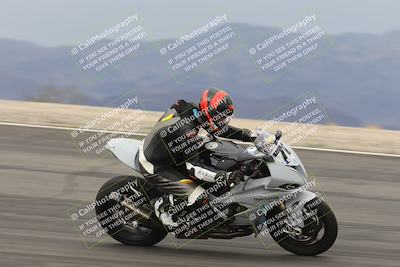 media/Nov-15-2025-Race Pace (Sat) [[8de605a2d8]]/Non Verified Riders (1st 20 Minutes)/Bowl (1015am)/